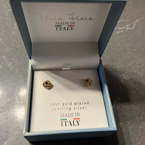 mia fiore Jewelry - Mia Fiore Gold Knot Stud Earrings - 18kt Gold Plated Sterling Silver